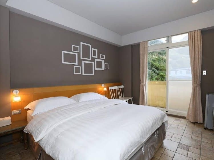 Golden101 Bed and Breakfast2