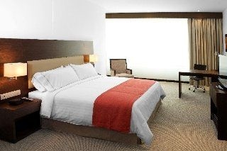 Hotel Holiday Inn Express Parque 934