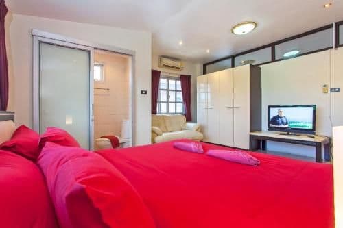 Five-Bedroom Villa