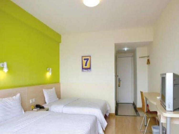 7 Days Inn Chongqing Wanzhou Wanda Square Branch 7 Days Inn Chongqing Wanzhou Wanda Square Branch