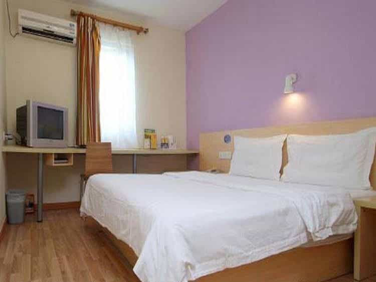 7 Days Inn Chongqing Shangqingsi Center Branch 7 Days Inn Chongqing Shangqingsi Center Branch
