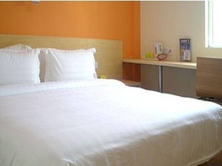 7 Days Inn Chongqing Longhu Branch3