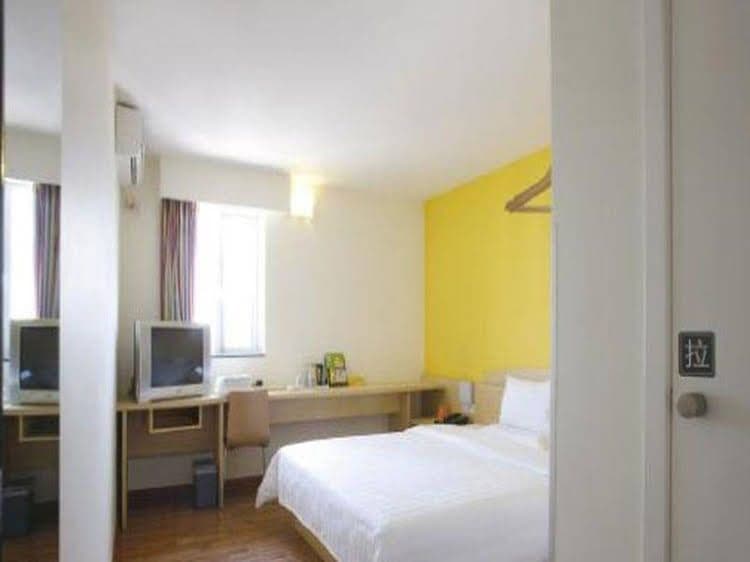 7 Days Inn Zhangjiajie Tian Men Road Branch 7 Days Inn Zhangjiajie Tian Men Road Branch
