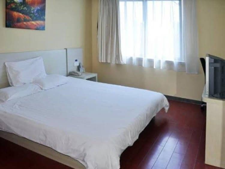 Hanting Express Nantong Tongzhou Renmin West Road Hotel Hanting Express Nantong Tongzhou Renmin West Road Hotel
