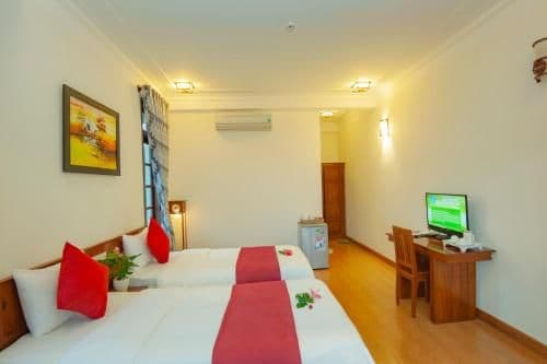 Twin Room with Pool View