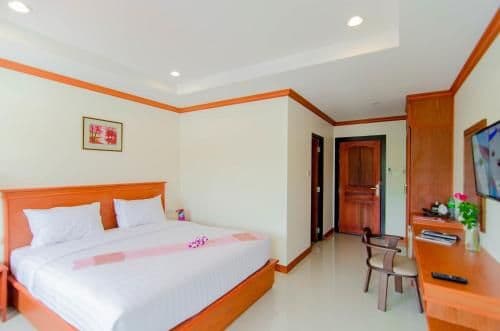 Superior King Room