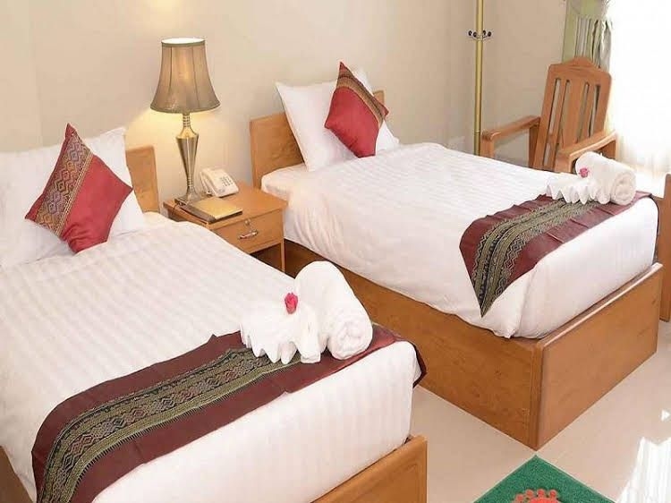 Sun Shine Hotel0