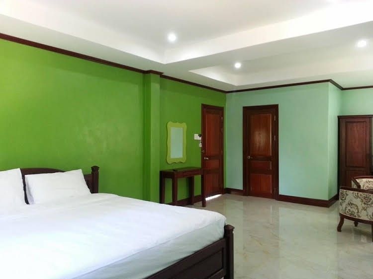 Oulayphet Hotel1