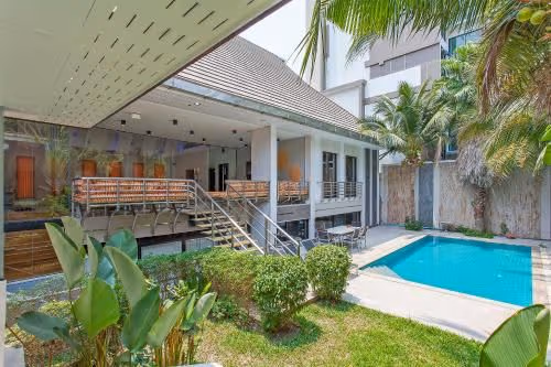 Four-Bedroom Villa
