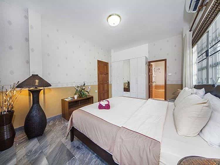 Baan Chokdee - 5 Bed - Private Pool Baan Chokdee - 5 Bed - Private Pool