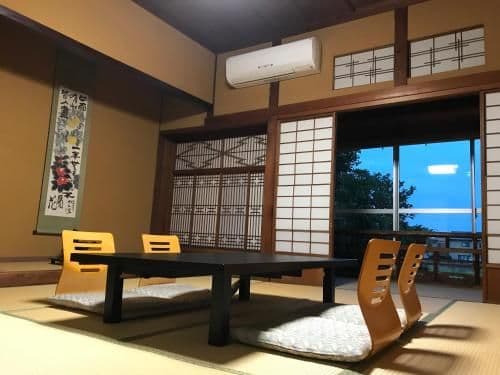 Japanese-Style Quadruple Room