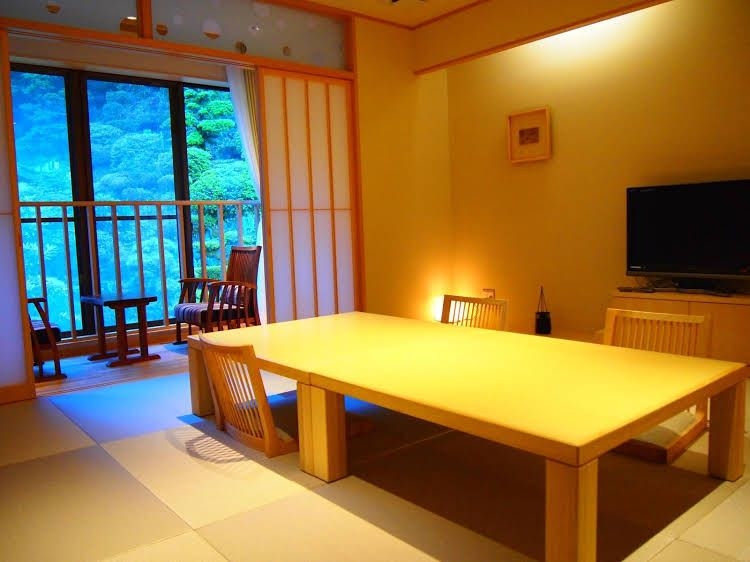 Yuraku Kinosaki Spa and Gardens Ryokan2