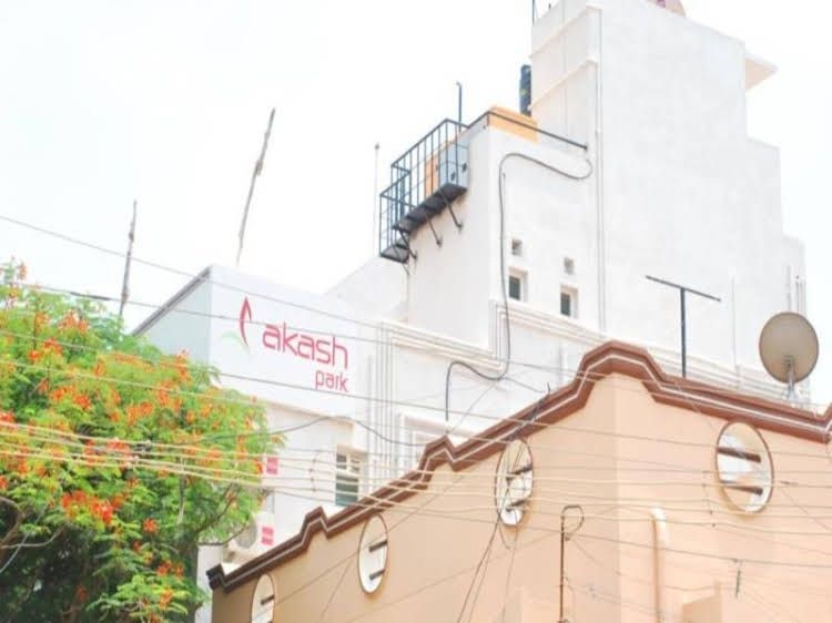 Hotel Akash Park2