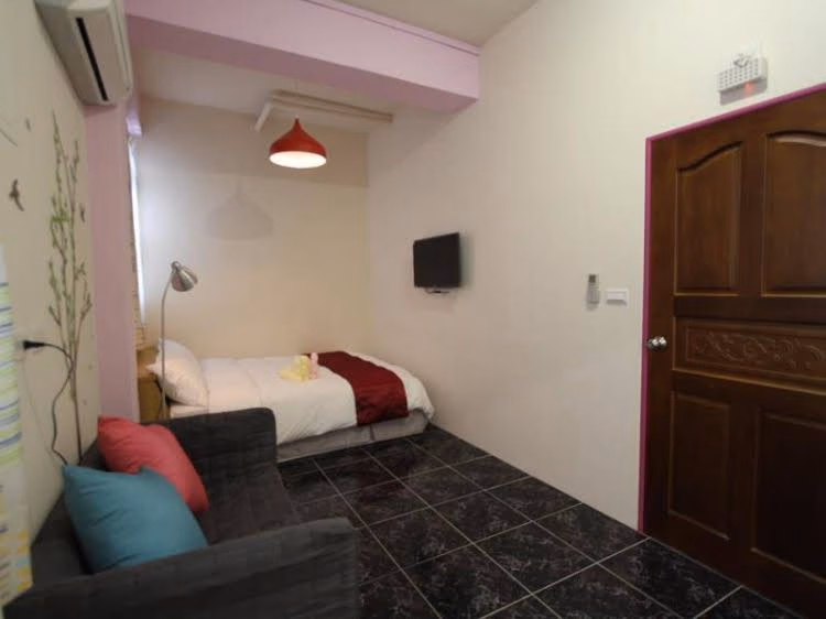 La-Casa Guest House1
