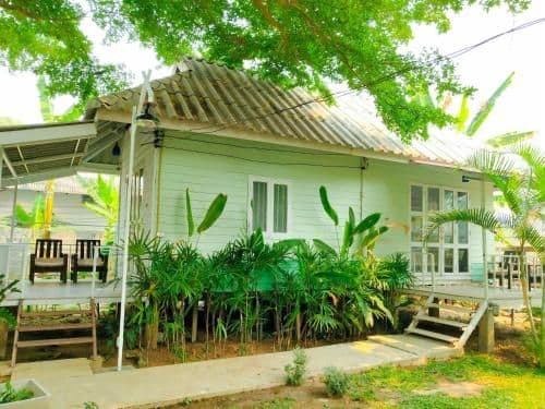 Cottage with Garden View