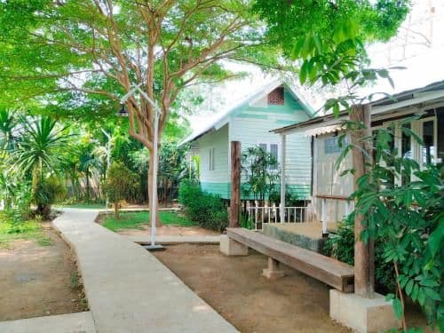 Cottage with Garden View