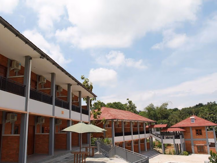 Rizen Kedaton Resort1
