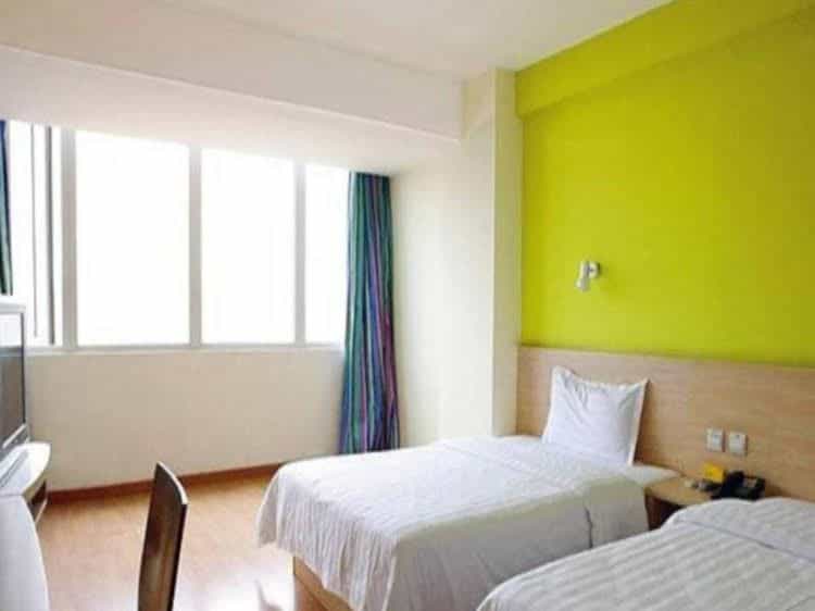 7 Days Inn Guiyang Yanwu Street Branch 7 Days Inn Guiyang Yanwu Street Branch