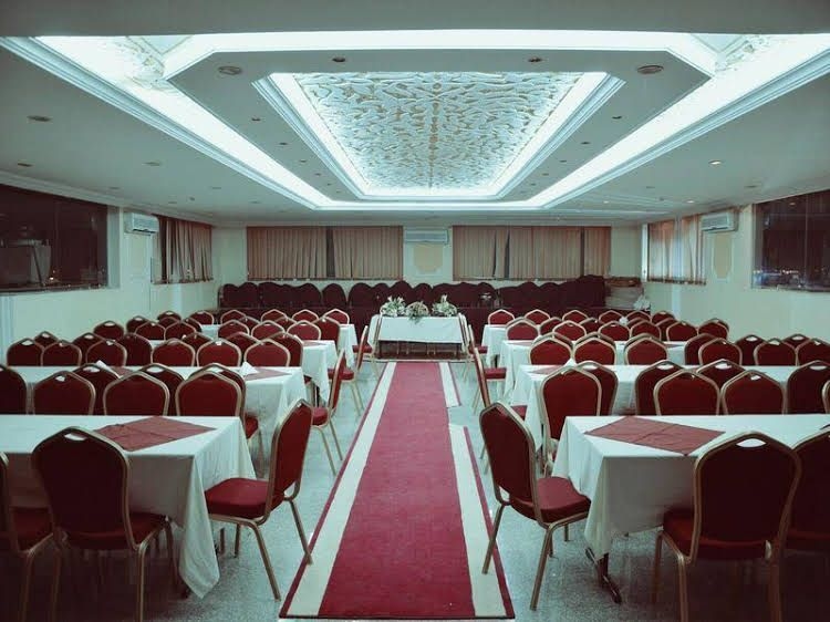 Genac Hotel1