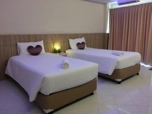 Standard Twin Room