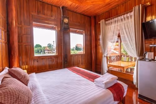 Villa with River View