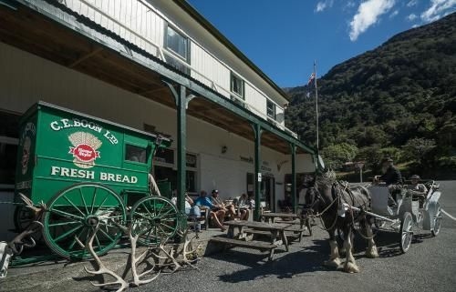 Otira Stagecoach Hotel2