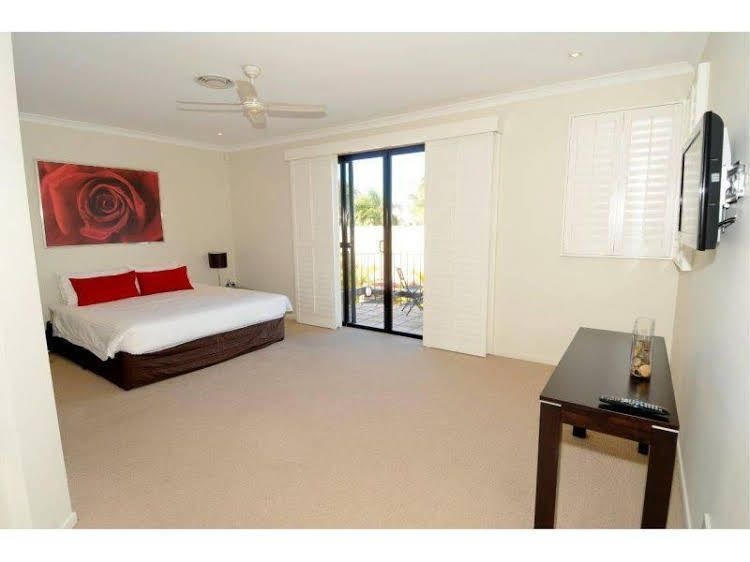 Tarcoola 411
