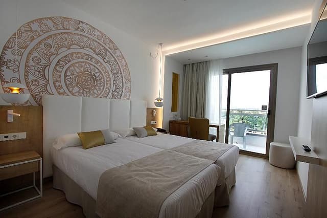 SUITE STANDARD