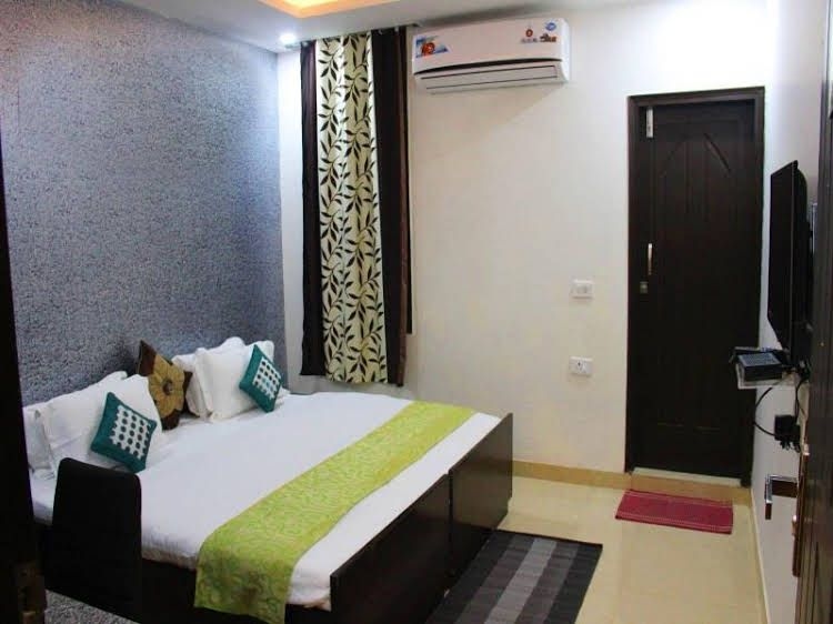 Airport Hotel Marina4