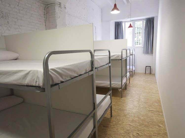 Bed and Bike Barcelona Hostel1