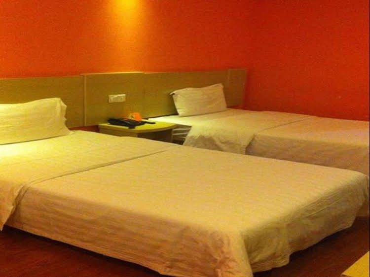 7 Days Inn Shanghai Changshou Road Subway Station Yaxin Life Square Branch2