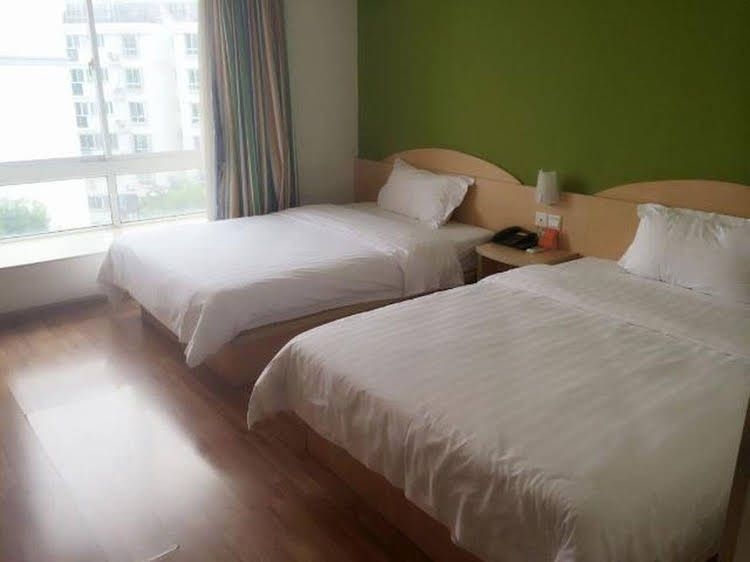 7 Days Inn Shanghai Pudong Jinqiao Road Subway Station Branch1