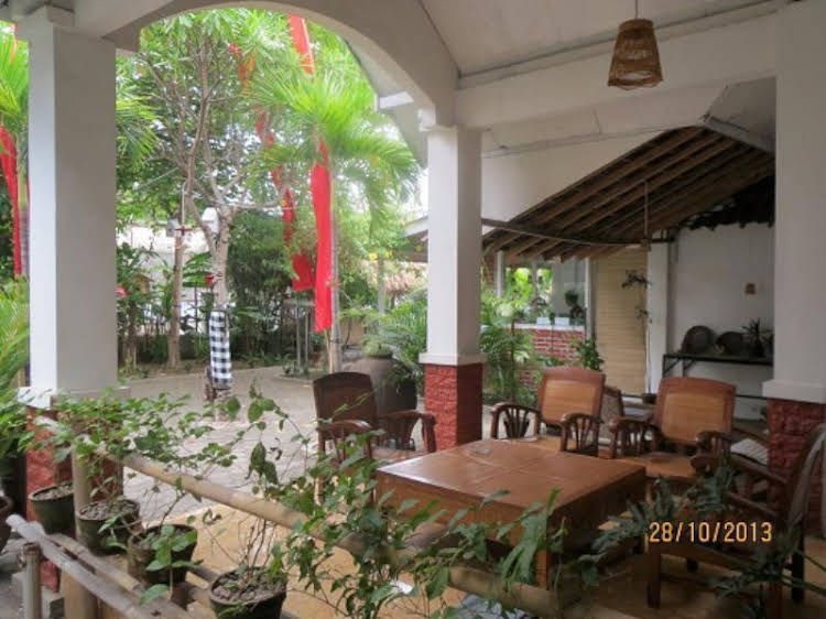 Rumah Eyang Guest House4