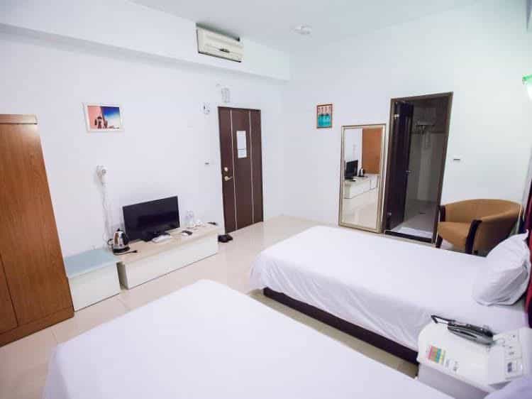 Rainbowtown Hotel Rainbowtown Hotel