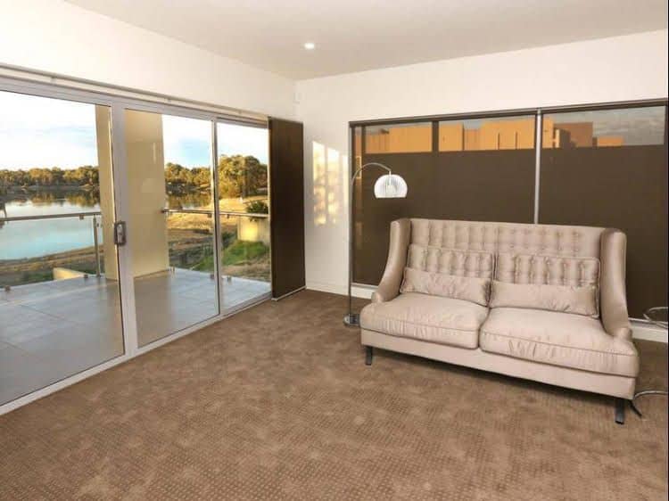 Indulge Luxury Homes - Marina 4 Indulge Luxury Homes - Marina 4