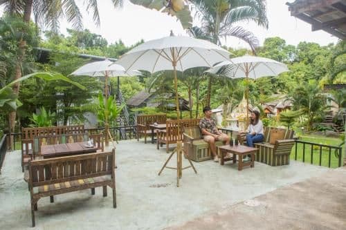 Deluxe Bungalow with Garden View