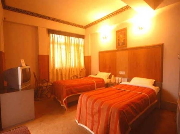 Delamere Hotel1