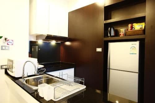 Deluxe Studio Apartment
