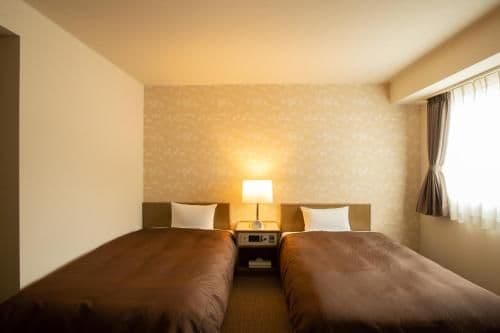 Twin Room with Extra Bed - Non-Smoking