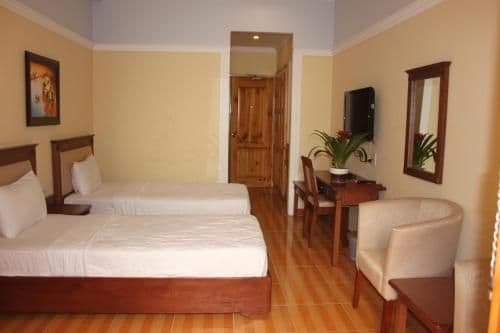 Twin Room (1-2 Adults)