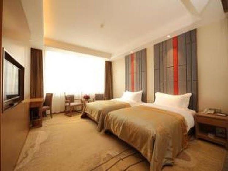 Days Inn Panyu1