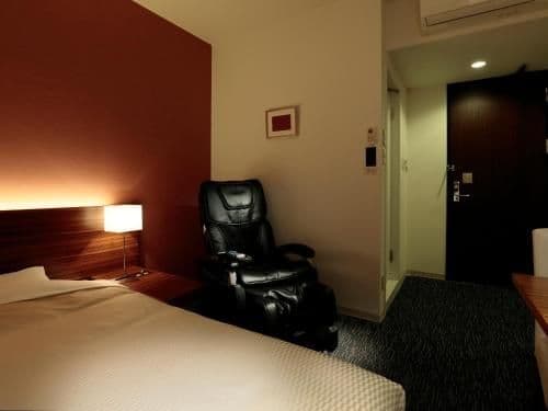 Double Room with Small Double Bed with Massage Chair - Smoking