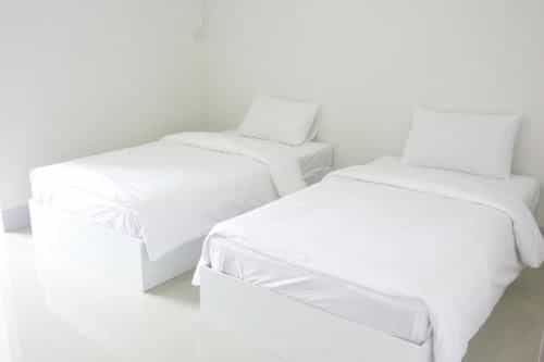 โรงแรม ห้องหับสกล โรงแรม ห้องหับสกล
