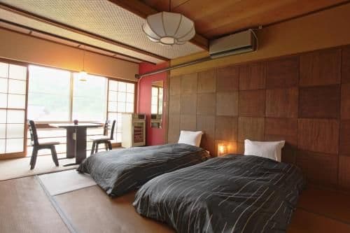 Twin Room with Tatami Floor and Shared Bathroom