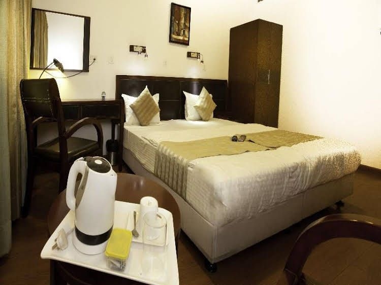 Oyo Premium Medanta II0