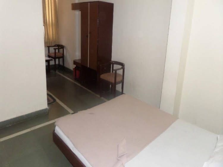 Hotel Kaveri3