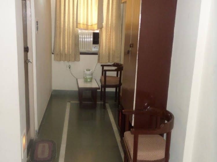 Hotel Kaveri0