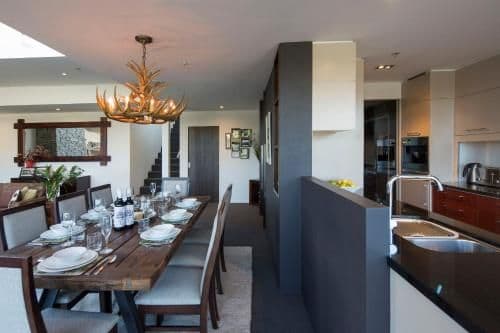 Three-Bedroom Penthouse Apartment 501