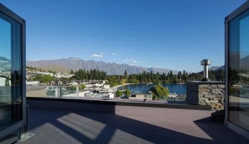 Three-Bedroom Penthouse Apartment 501