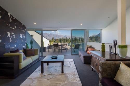 Three-Bedroom Penthouse Apartment 501